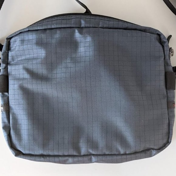 Stylish Gray Crossbody Bag - Picture 2 of 6